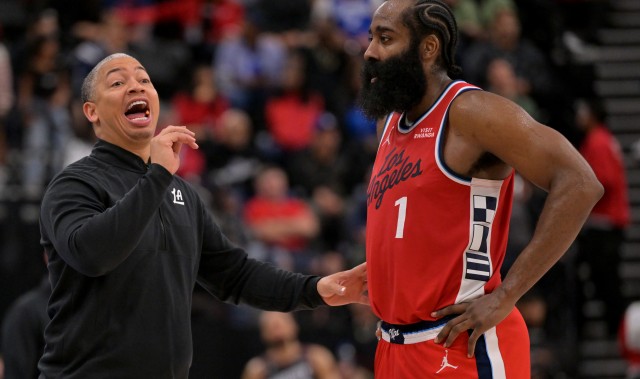 开云体育官网视频直播-本季领先分数10+但输球场数：湖人0场最少 猛龙3场第2&amp;今天输快船