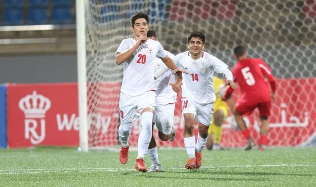 开云体育官网-U17亚预赛今晨落幕 中国香港队“拯救”伊朗队