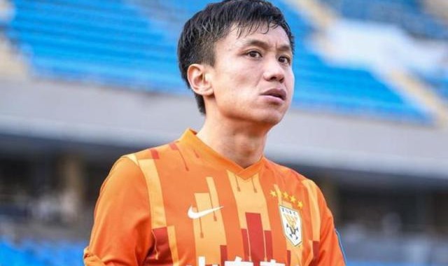 开云体育官网app下载-【中超】张弛替补进球于洋染红 泰山1比0击败津门虎